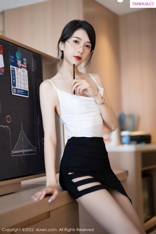 林乐一  [XiuRen]高清写真图 2022.09.28 No.5656 林乐一第7张图片